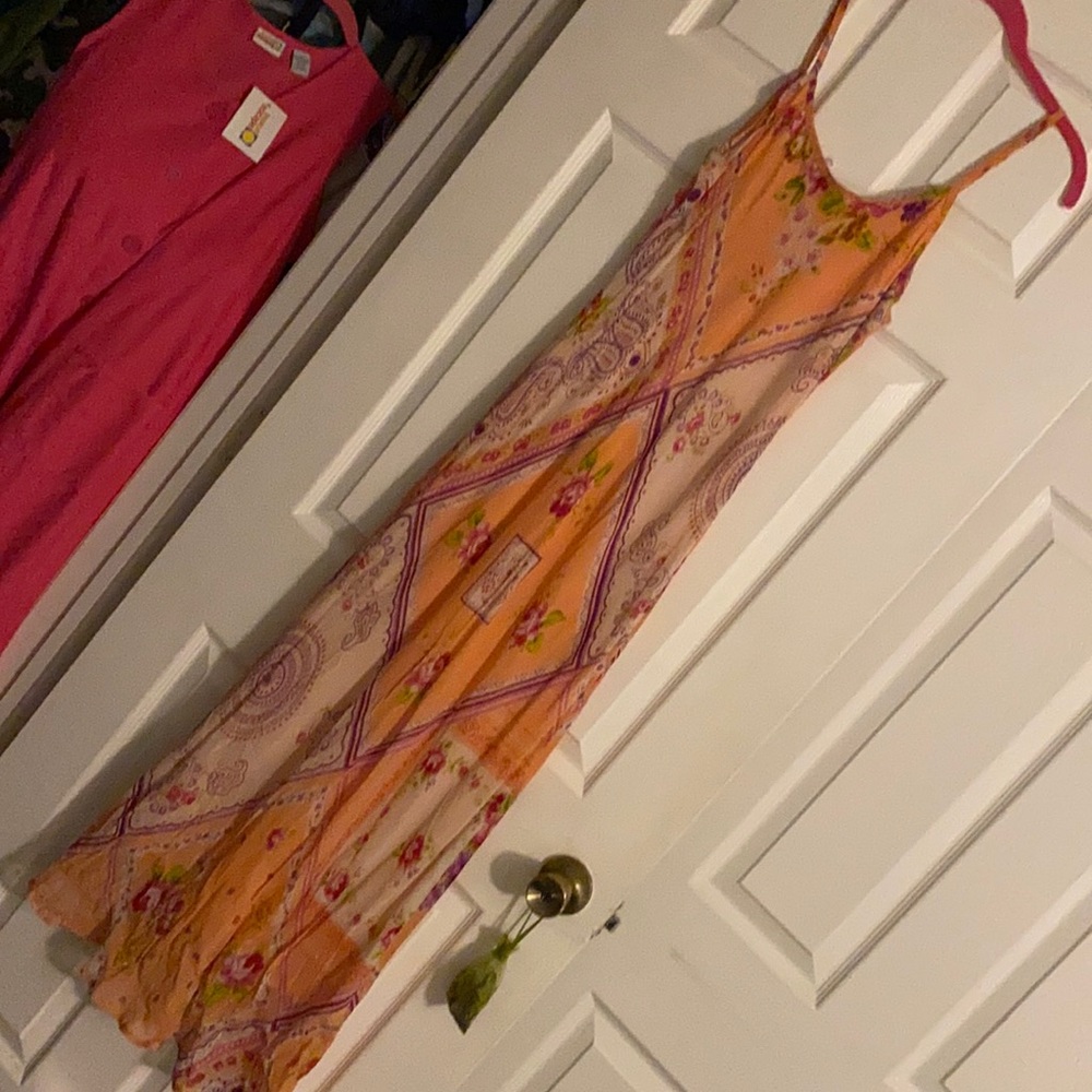 Ladies NWT Maxi Dress M peach